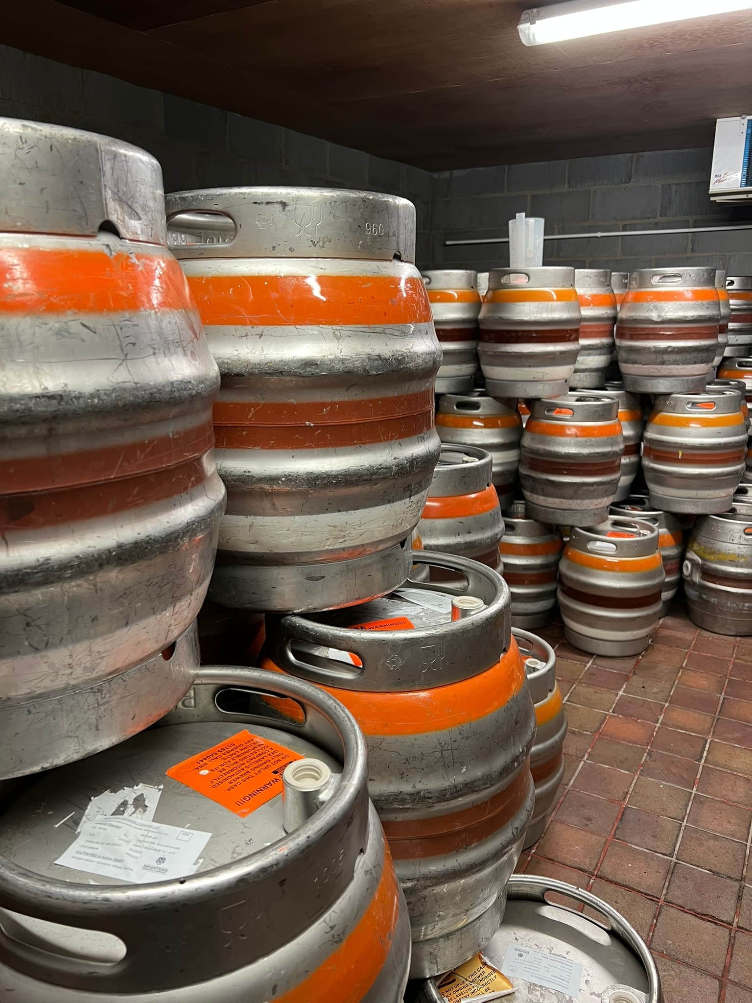 The Difference Between Cask and Keg Beer Blog